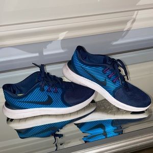 Nike Free RN / size:8